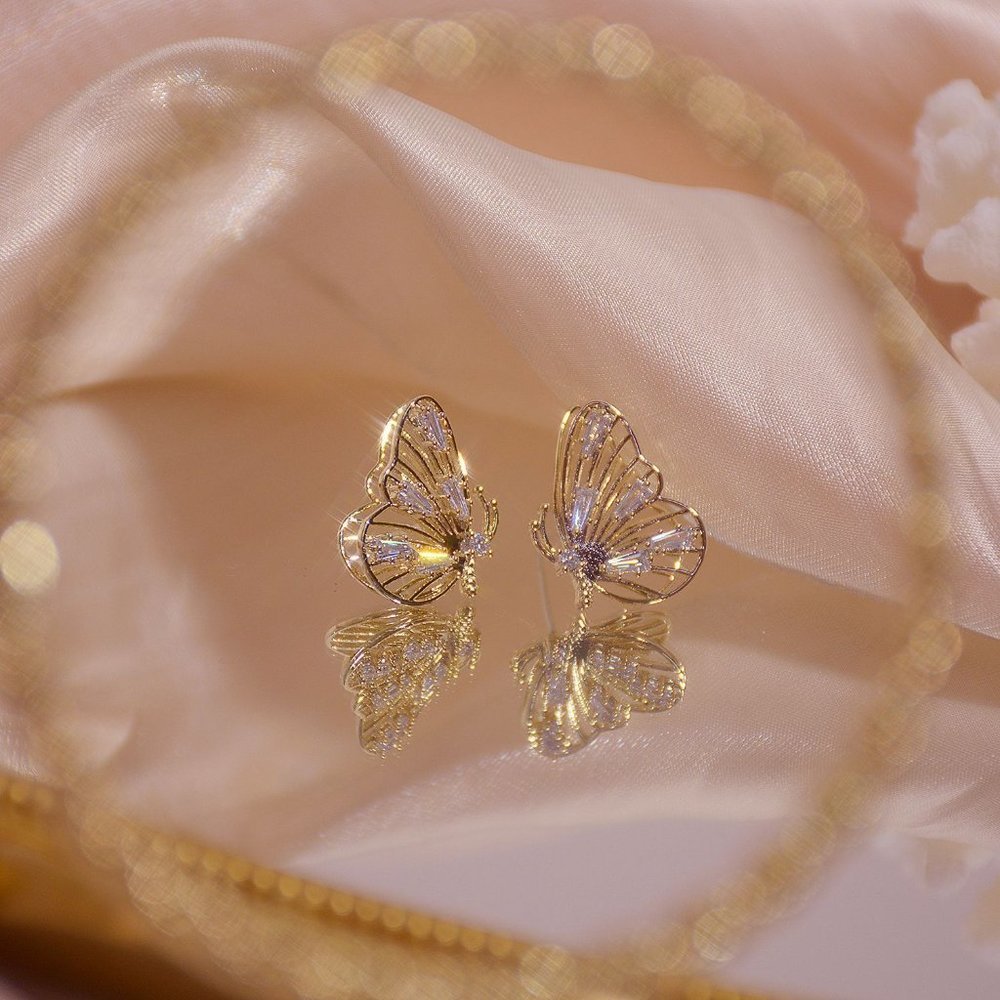 NEW 14K Gold Plated Diamond Butterfly Earrings - Picture 9 of 13